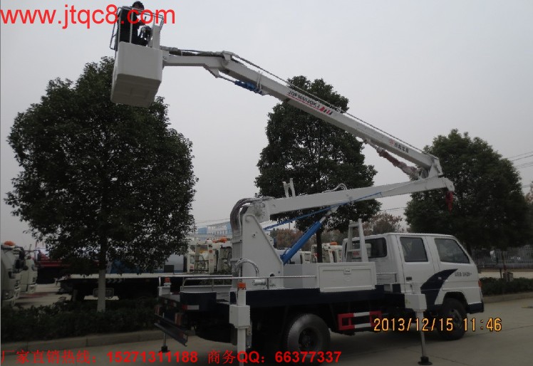 ����14�׵Ǹ�܇�����ģ��ý�⏵ױP���b���b���ֶ�����Һ��ʽ����(ji��)�ۯB����������I(y��)�߶�14�ף����I(y��)ݗ��5.7���� ���Ç��a(ch��n)���M(j��n)�ړQ���y��Һ���͸����Q��ƽ��(w��n)�������`������S܇���b�Ă�Һ��֧�����Ա��C��܇�ڲ����r�ķ�(w��n)�����c��ȫ����֧���c�����ۻ��i����ȫ�ɿ�����ֹ�`�����^λ.