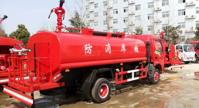 �|�L(f��ng)�����������ˮ܇��6-8T��һ܇������������������܇��ͬ�r(sh��)���ھG����ˮ܇����һ��๦��������܇������܇���ܣ�ԓ܇���b�˺���ʽ������������������1.0 Mpa���ڰl(f��)�����(z��i)�r(sh��)����(d��ng)���������P(gu��n)�]��ˮ�����y�T�����������ڣ�����_(d��)45������������������������h(yu��n)�����ɜ��